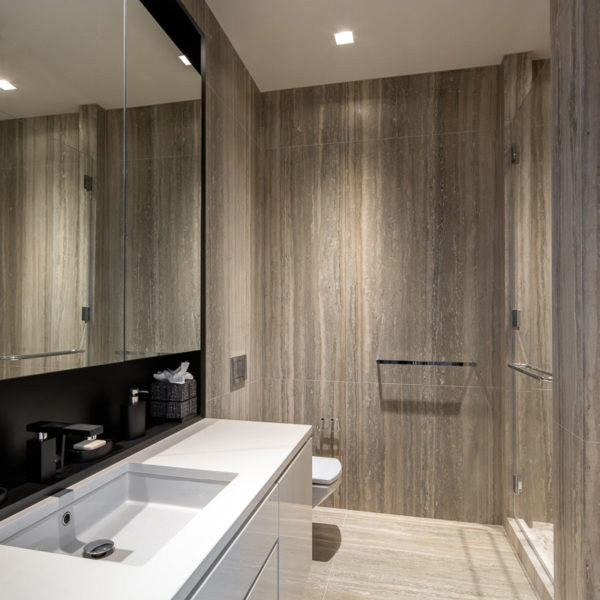 Large master bathroom with high-end finishes