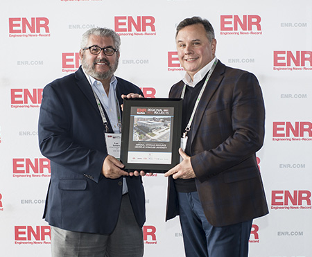 Fred Sciliano, David Campbell at the ENR NY Regional Best Projects ceremony.