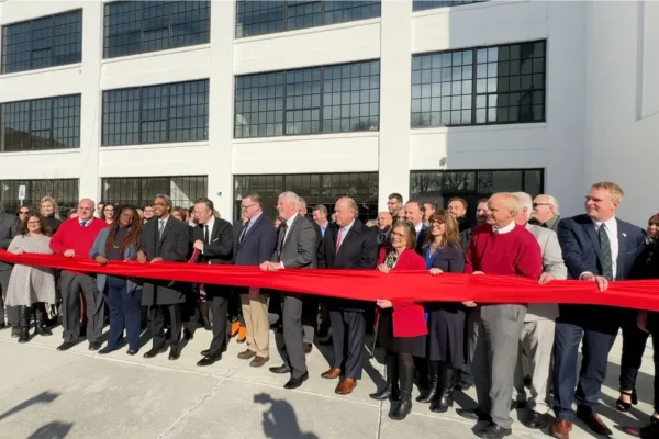 Victory Lofts Ribbon Cutting