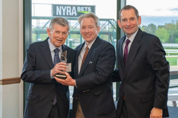 Wayne LeChase receiving AGC Distinguished Service Award