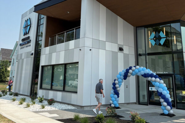 Guthrie CCU Ribbon 1